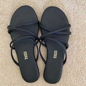 TKEES Sloan Sandal, Black, Size 6